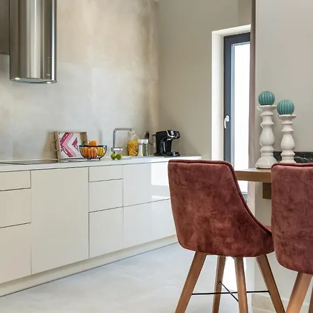 Βίλα Stunning Naxos | 2 Bedrooms | Family With Sea View And Outdoor Hot Tub | Chora Naxos *