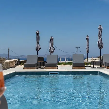 Stunning Naxos | 2 Bedrooms | Family With Sea View And Outdoor Hot Tub | Chora Naxos *
