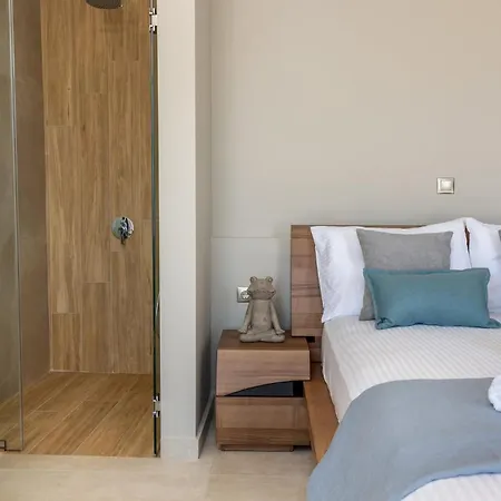 Stunning Naxos | 2 Bedrooms | Family With Sea View And Outdoor Hot Tub | Chora Naxos Βίλα